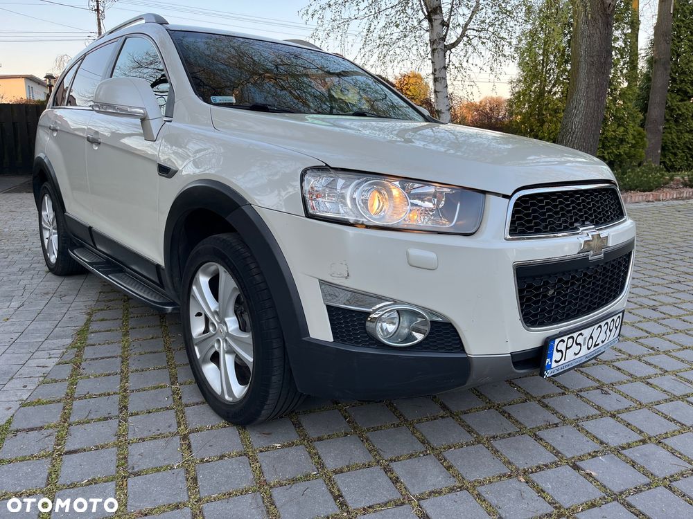 Chevrolet Captiva 2.2 D LTZ - 13