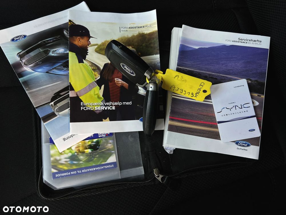 Ford S-Max 2.0 EcoBlue Titanium - 39