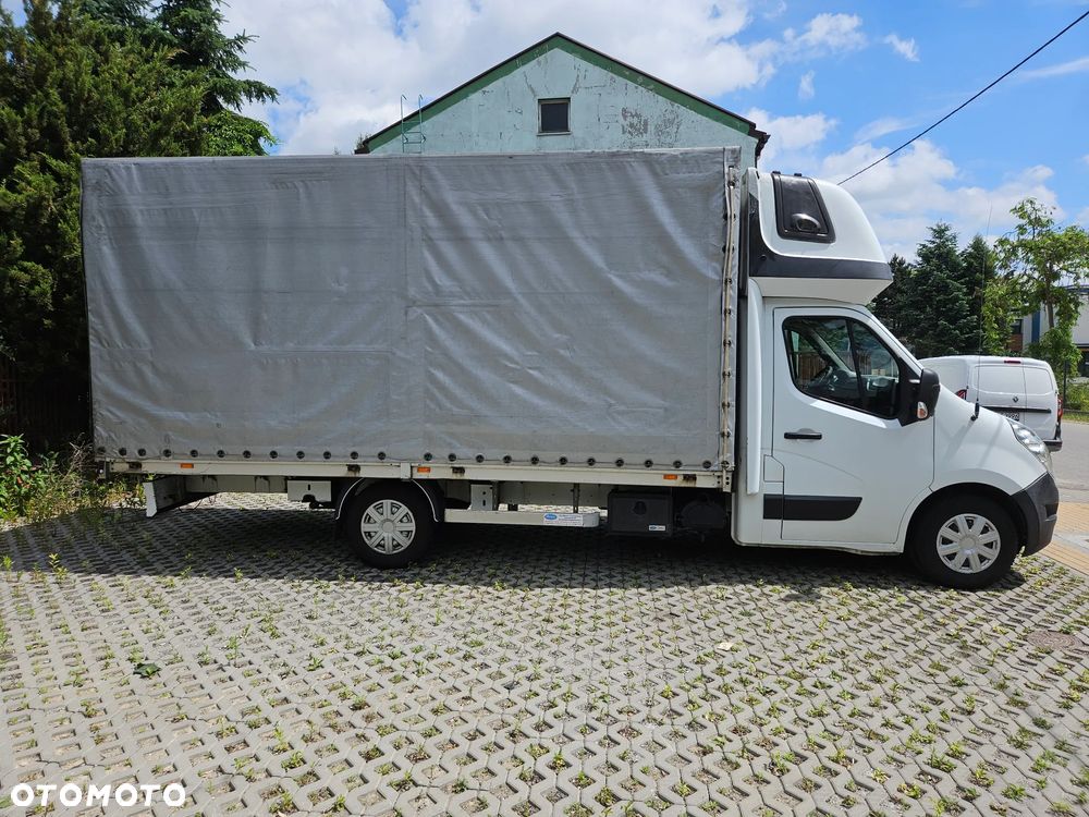 Renault Master - 1
