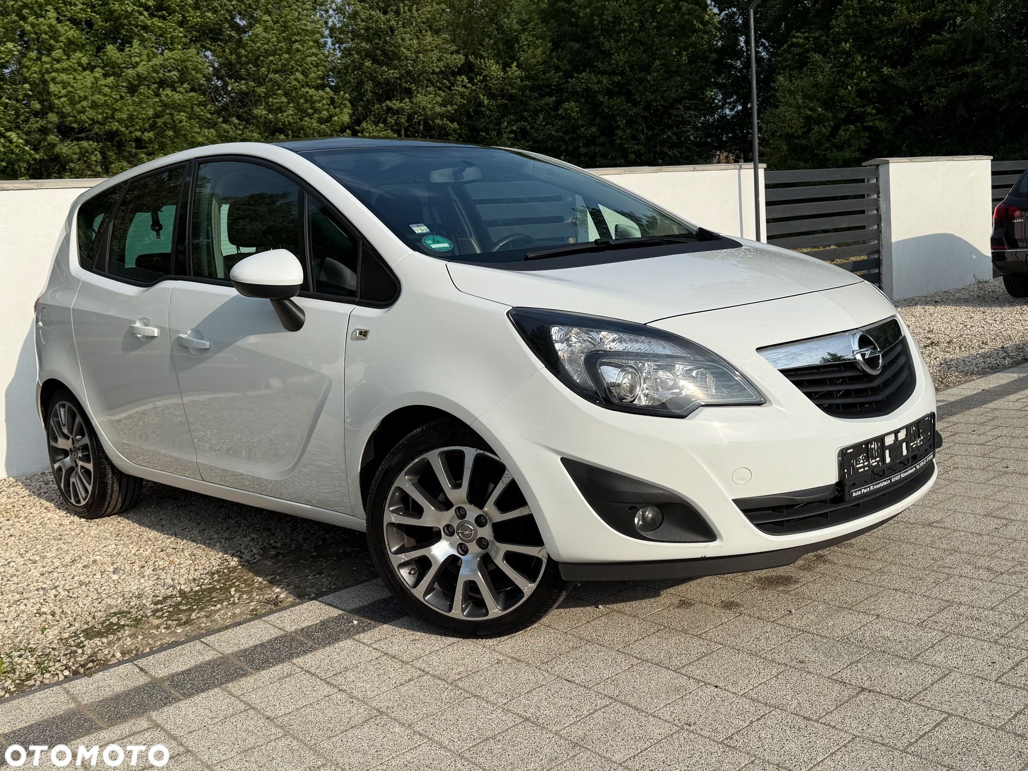 Opel Meriva 1.4 T Cosmo - 1