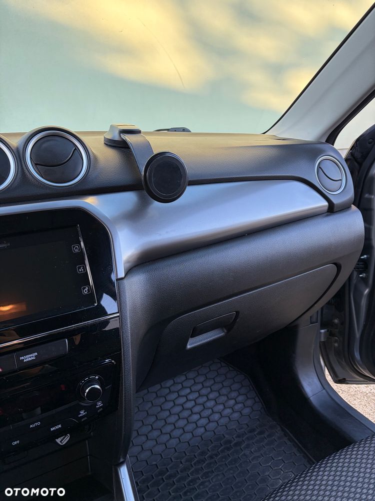 Suzuki Vitara - 6