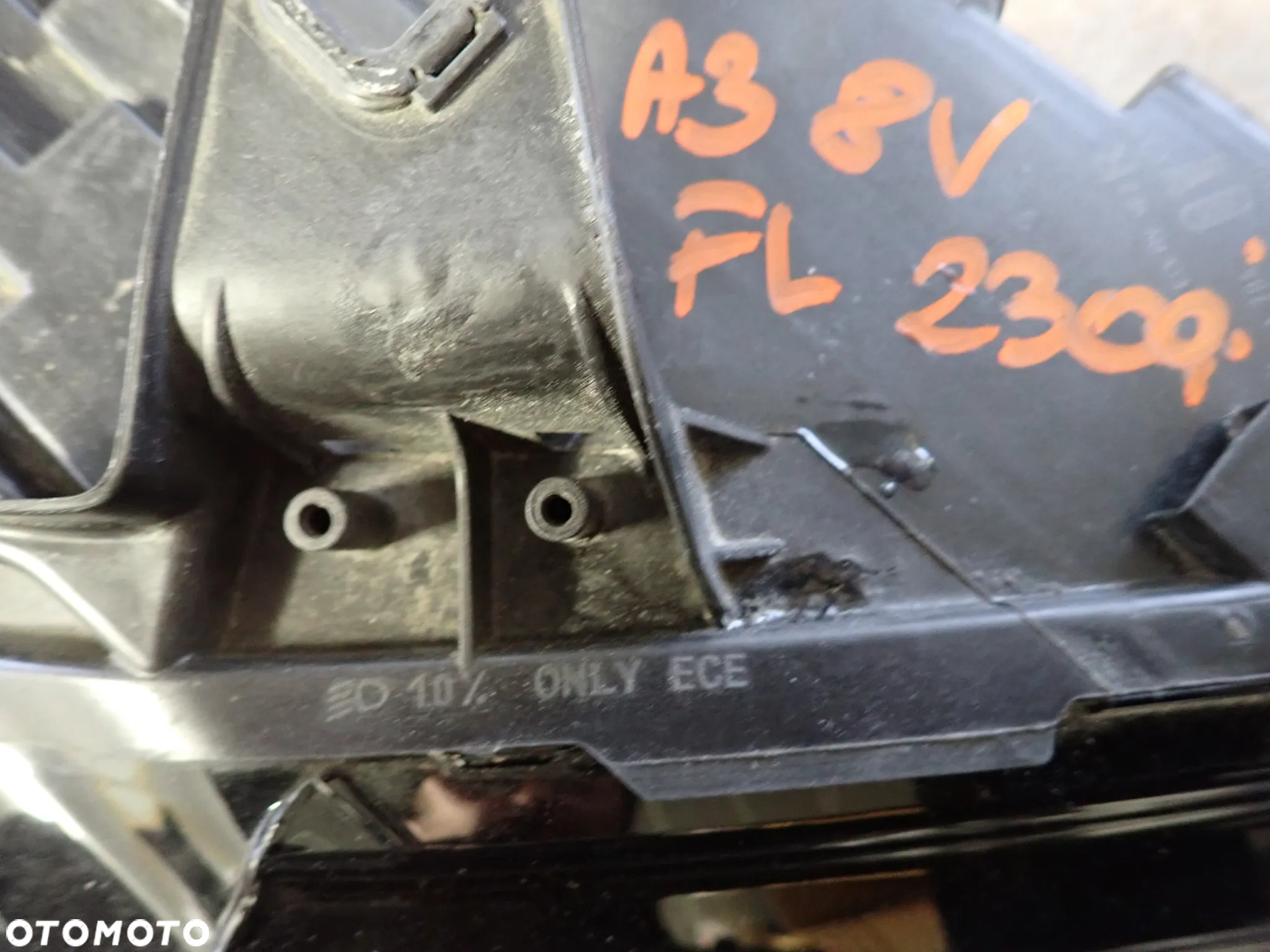 AUDI A3 8V LIFT LAMPA PRAWY PRZÓD 8V0941784 - 5
