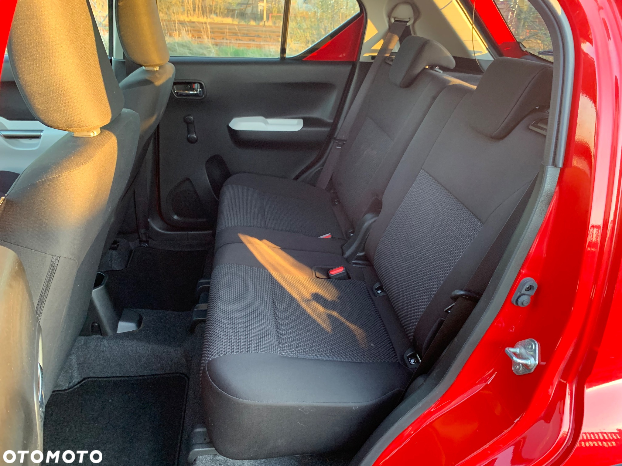 Suzuki Ignis - 24