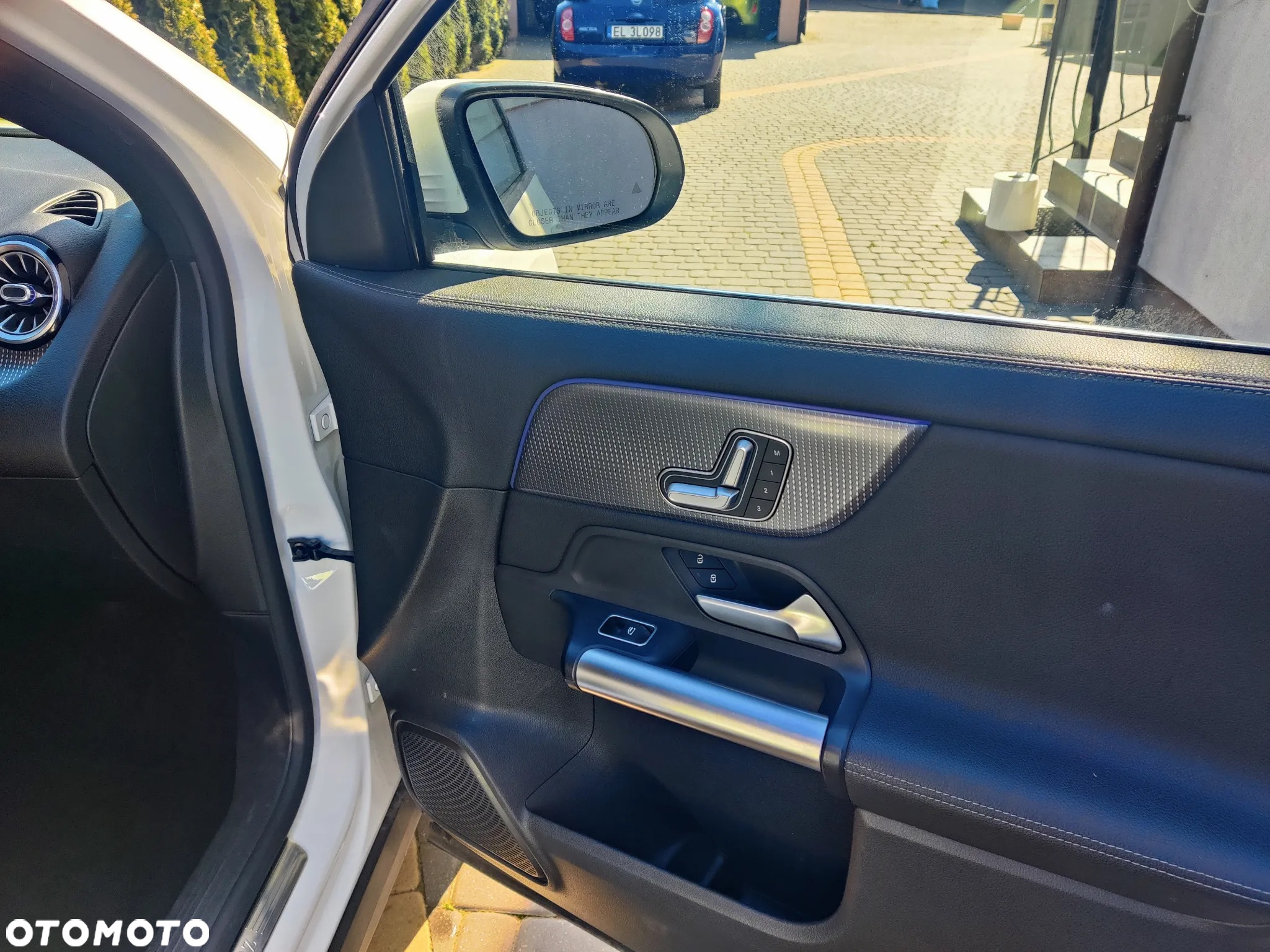 Mercedes-Benz GLA 250 - 12