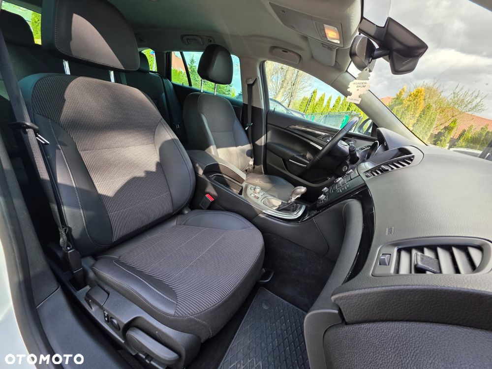 Opel Insignia 2.0 CDTI 4x4 - 18