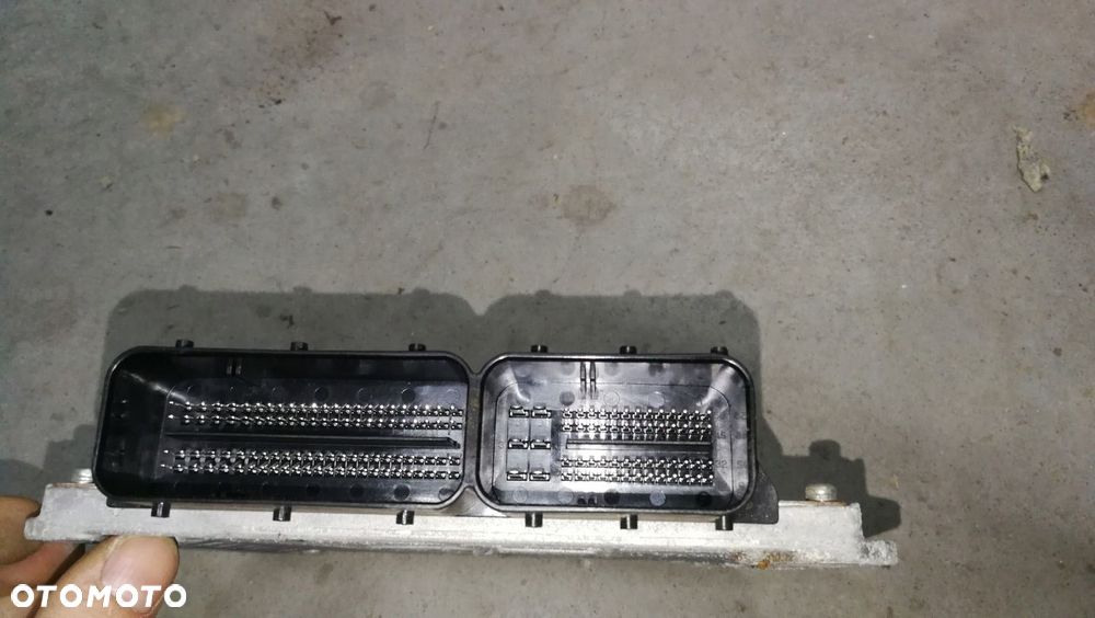 Komputer sterownik silnika 1.8 DI-D 275700-2962 Mitsubishi ASX 13-16 - 2