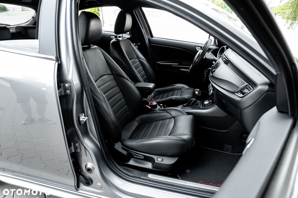 Alfa Romeo Giulietta 1.4 TB MultiAir Sport TCT - 33
