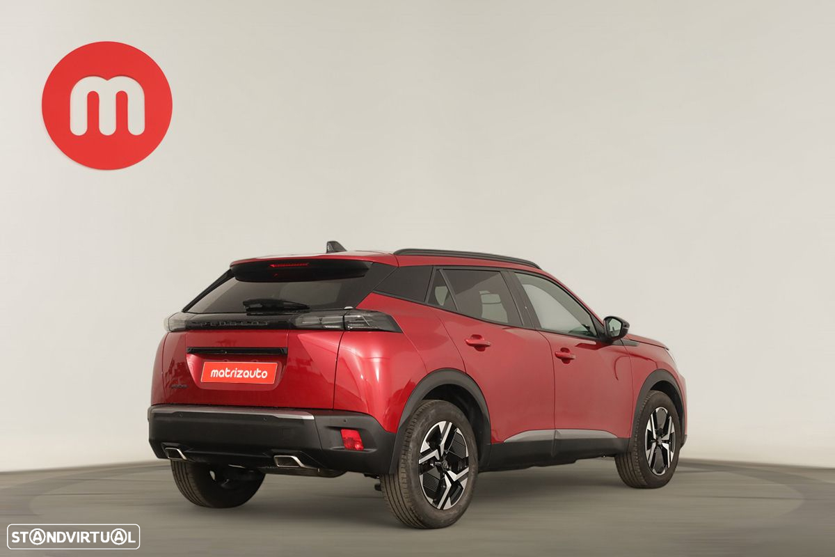 Peugeot 2008 1.2 PureTech Allure EAT8 - 4