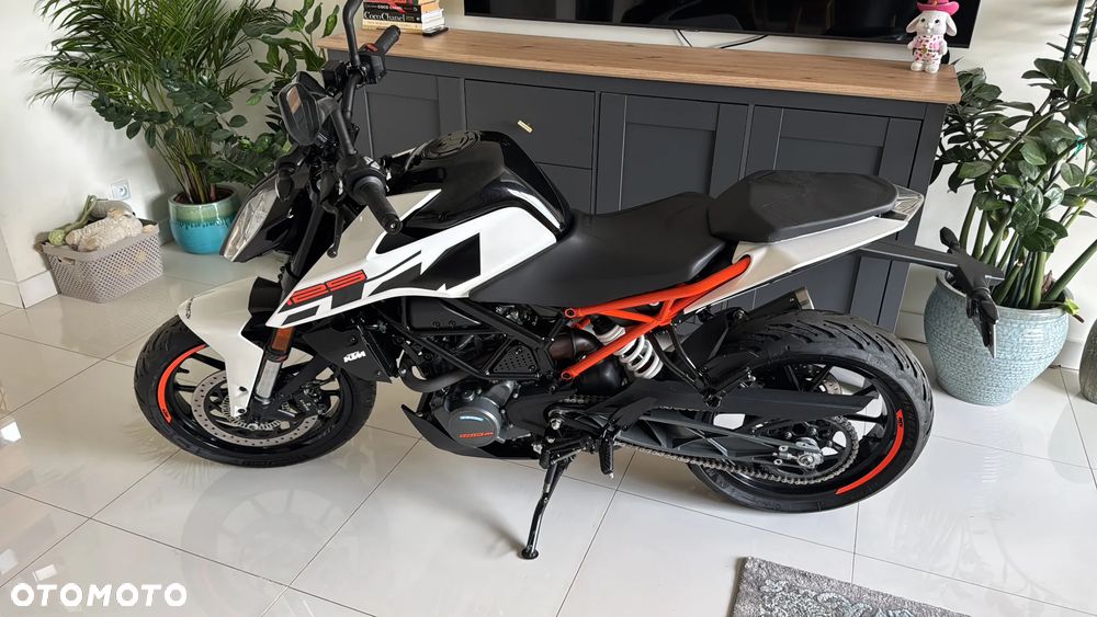 KTM Duke 125 - 5