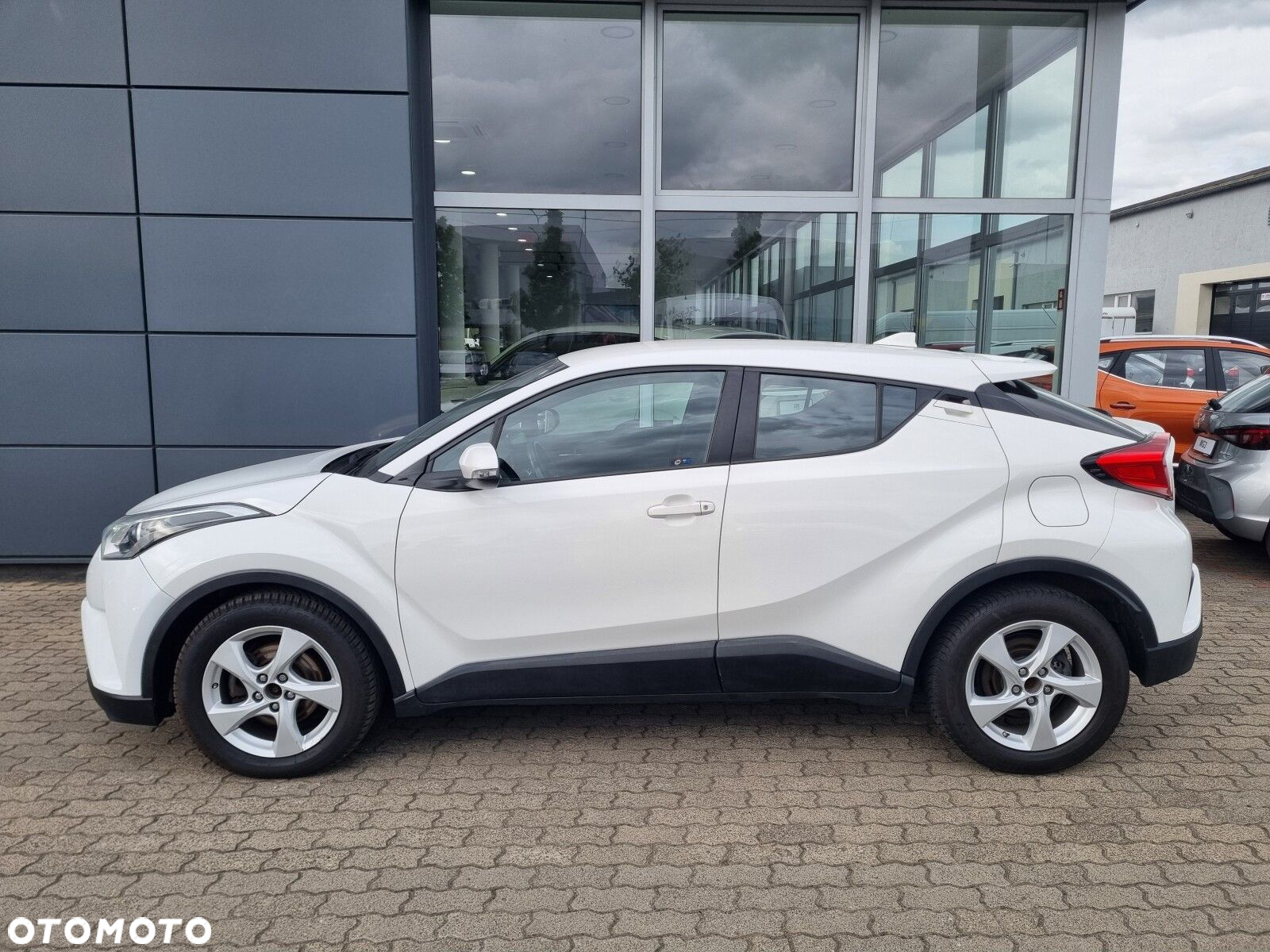 Toyota C-HR - 3