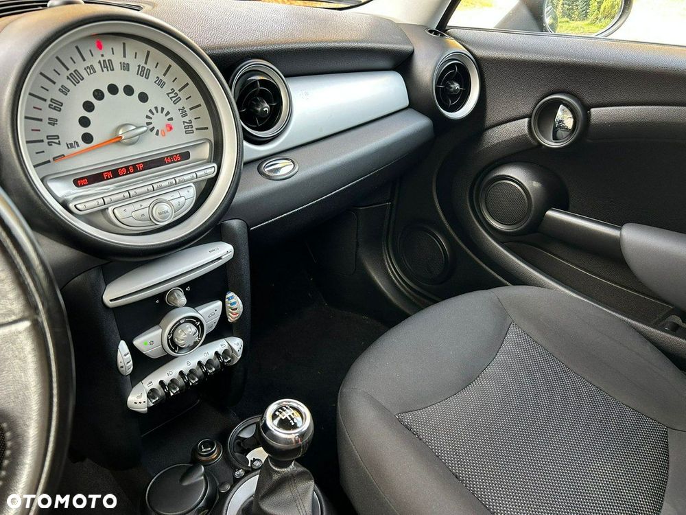 MINI Cooper - 32