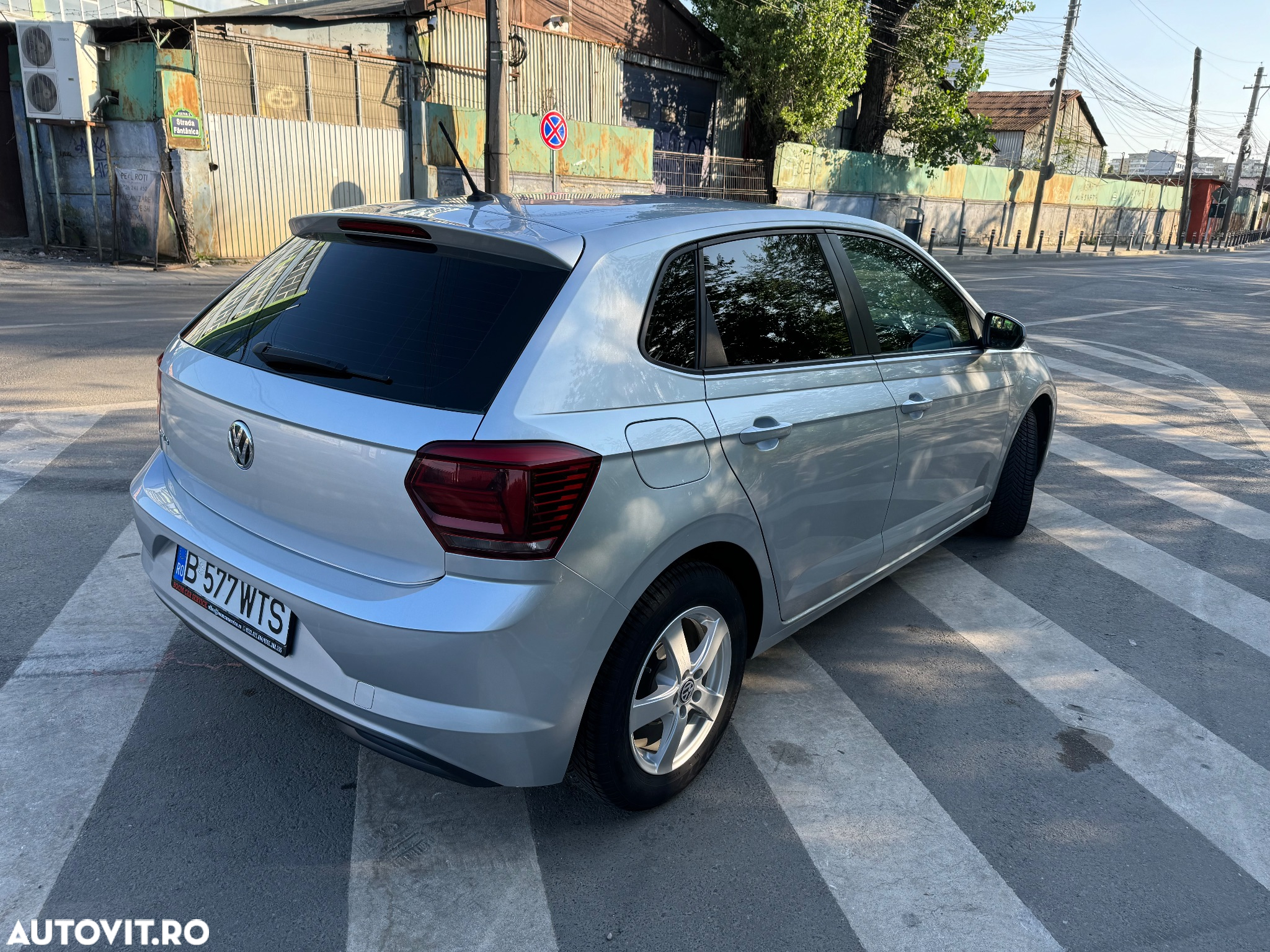 Volkswagen Polo 1.0 TSI Comfortline - 17