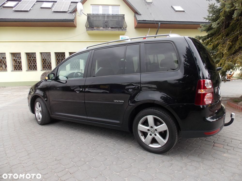 Volkswagen Touran 1.9 TDI DSG United - 5