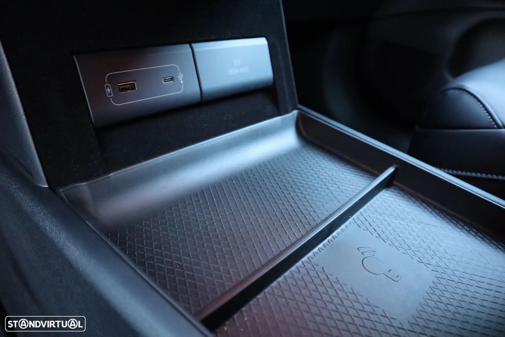 Xpeng G6 87.5 kWh Long Range - 33