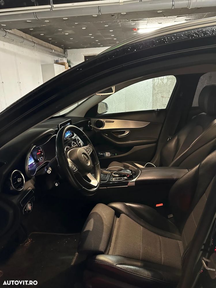 Mercedes-Benz C - 10