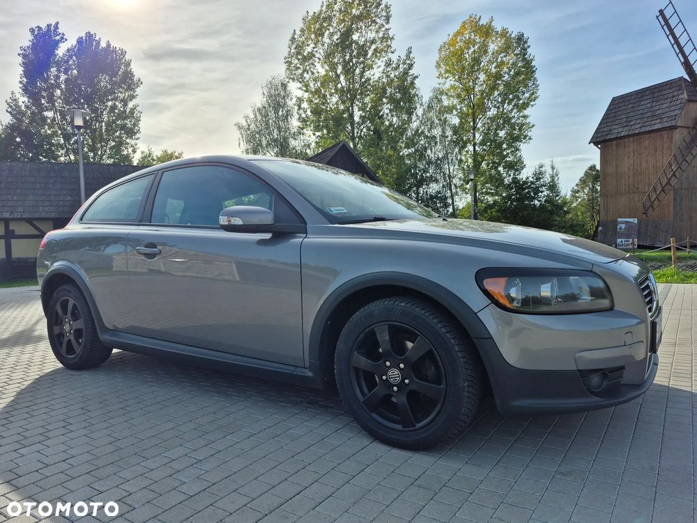 Volvo C30 1.8 Momentum - 10