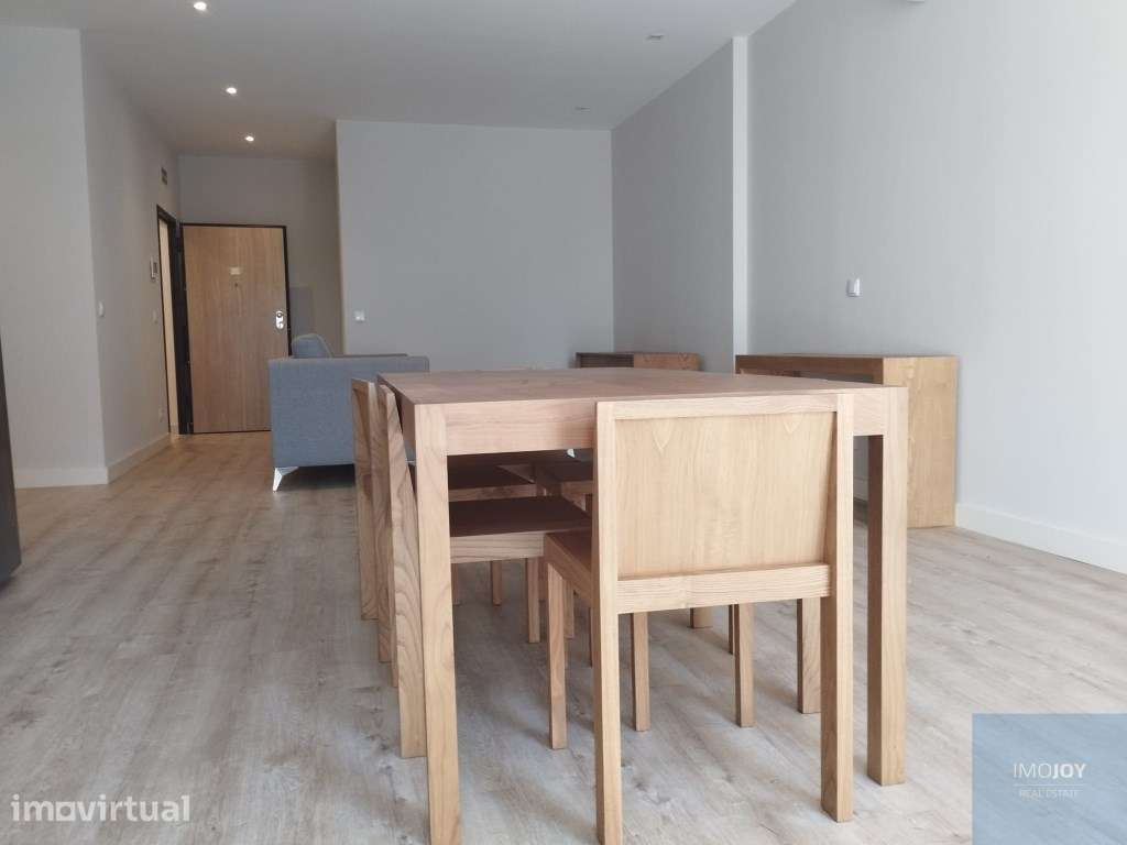 Apartamento T1 no Porto - Grande imagem: 5/13