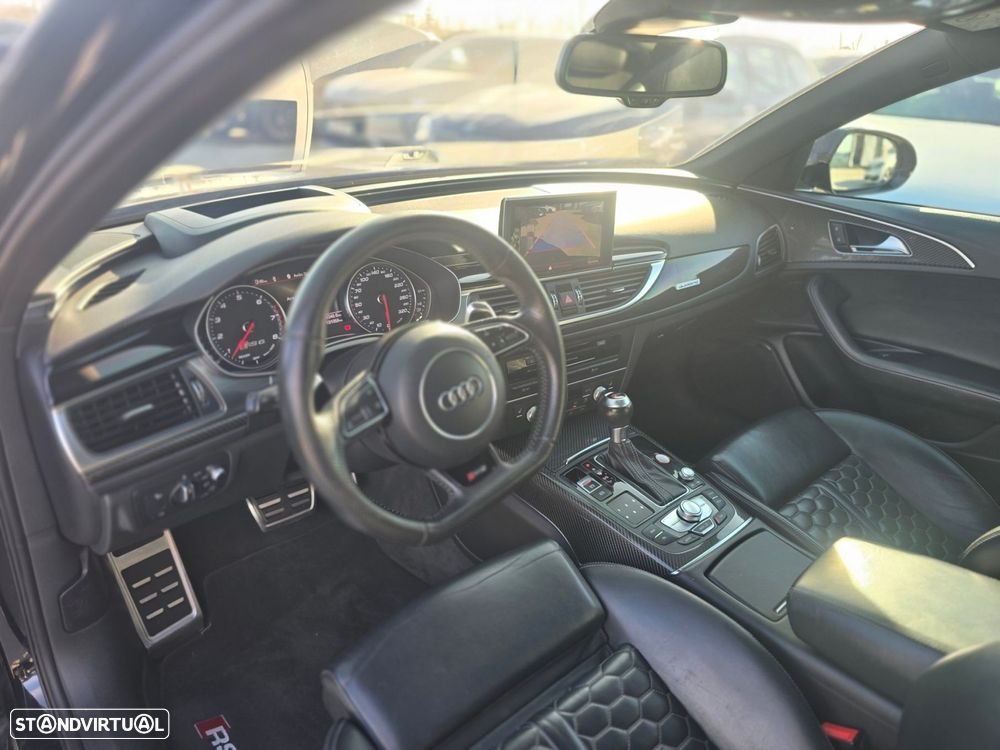 Audi RS6 Avant - 13