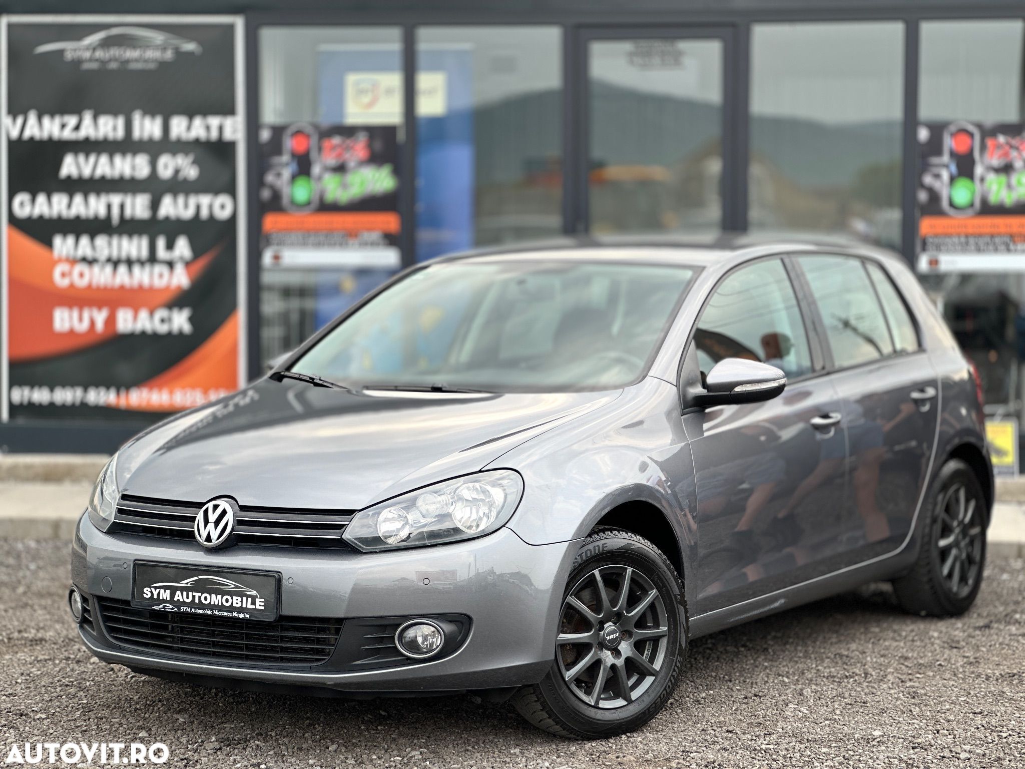 Volkswagen Golf 1.4 FSI Trendline - 1