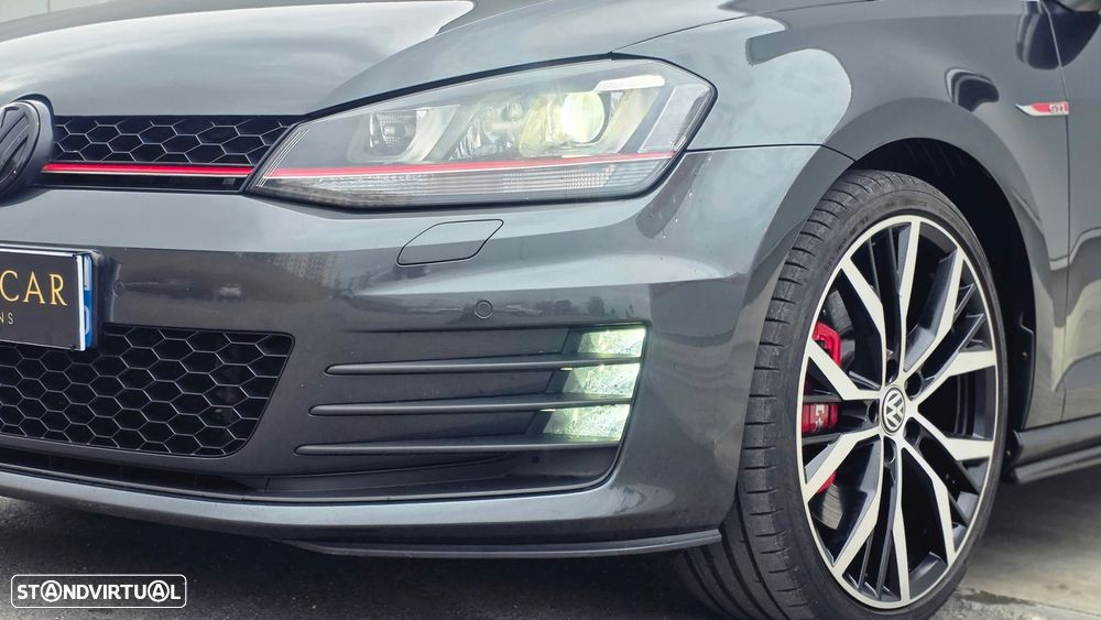 VW Golf 2.0 TSi GTi DSG Performance - 39