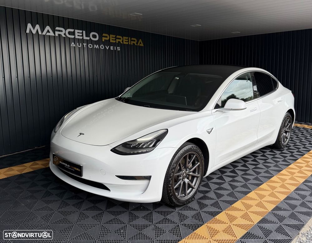 Tesla Model 3 Long-Range RWD - 1