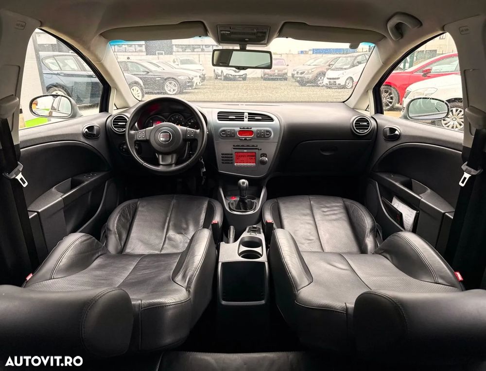 Seat Leon 2.0 TDI DPF Style - 24