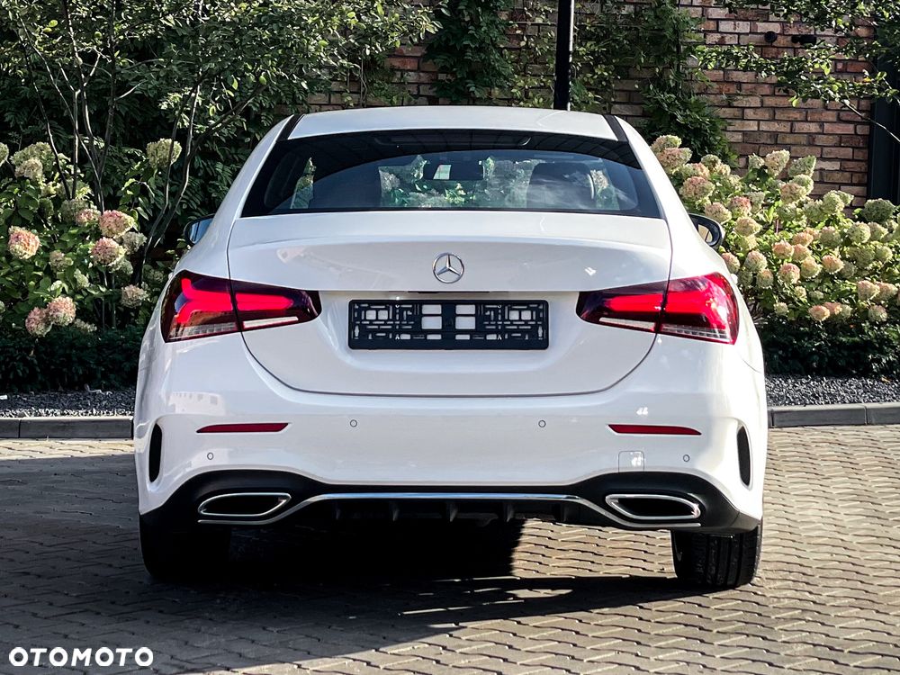 Mercedes-Benz Klasa A 180 7G-DCT AMG Line - 6