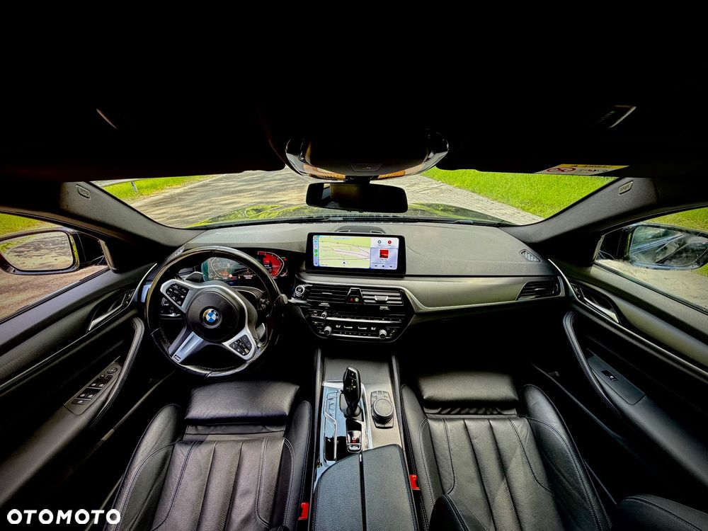 BMW Seria 5 520d xDrive mHEV M Sport sport - 22