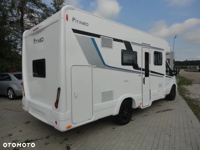 Ford Itineo PS 700 - 11