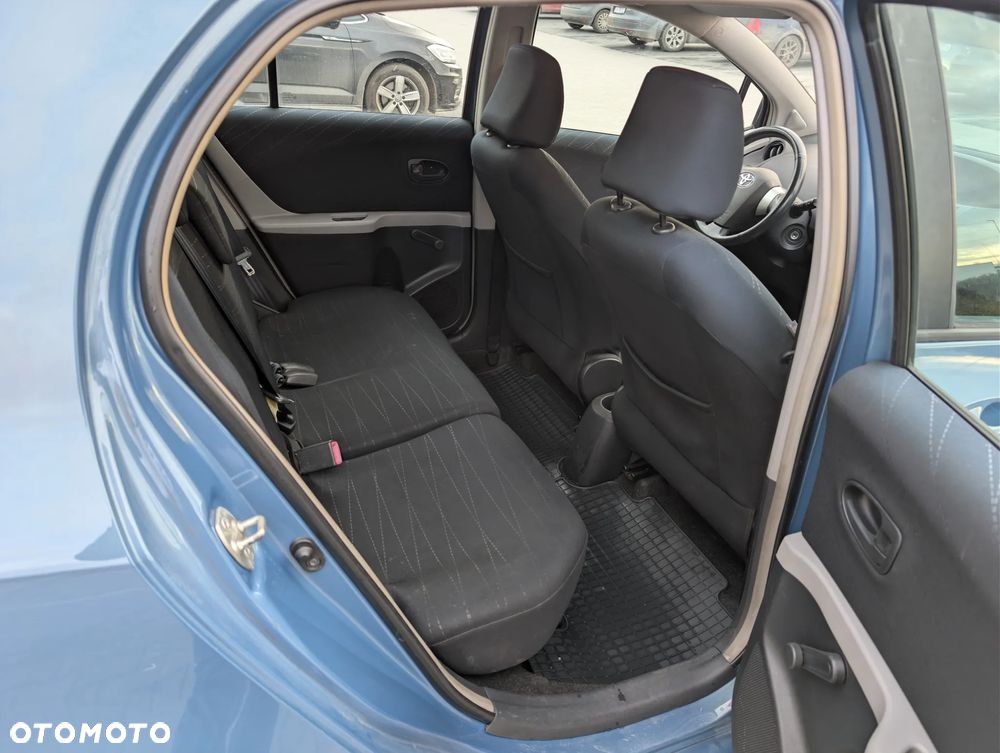 Toyota Yaris 1.3 VVT-i Multi Mode Sol - 15