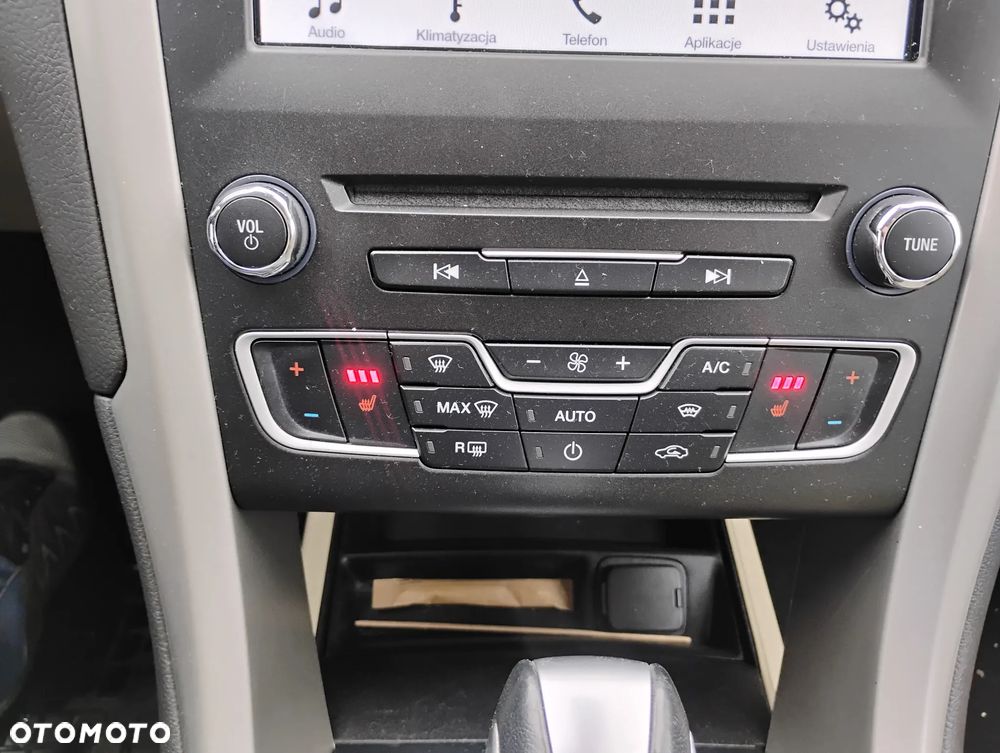 Ford Mondeo 2.0 TDCi Ambiente PowerShift - 14