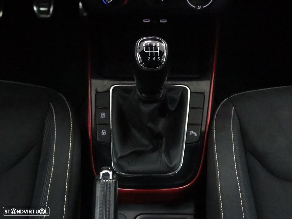 Skoda Fabia 1.0 TSI Monte Carlo Edition - 25