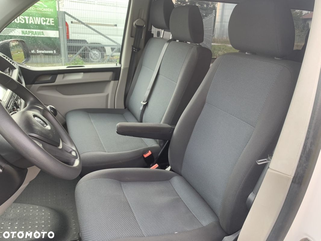 Volkswagen Transporter - 8