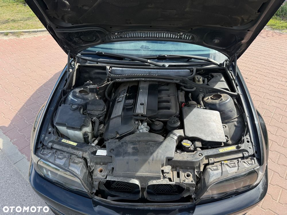 BMW Seria 3 325 Ci - 23