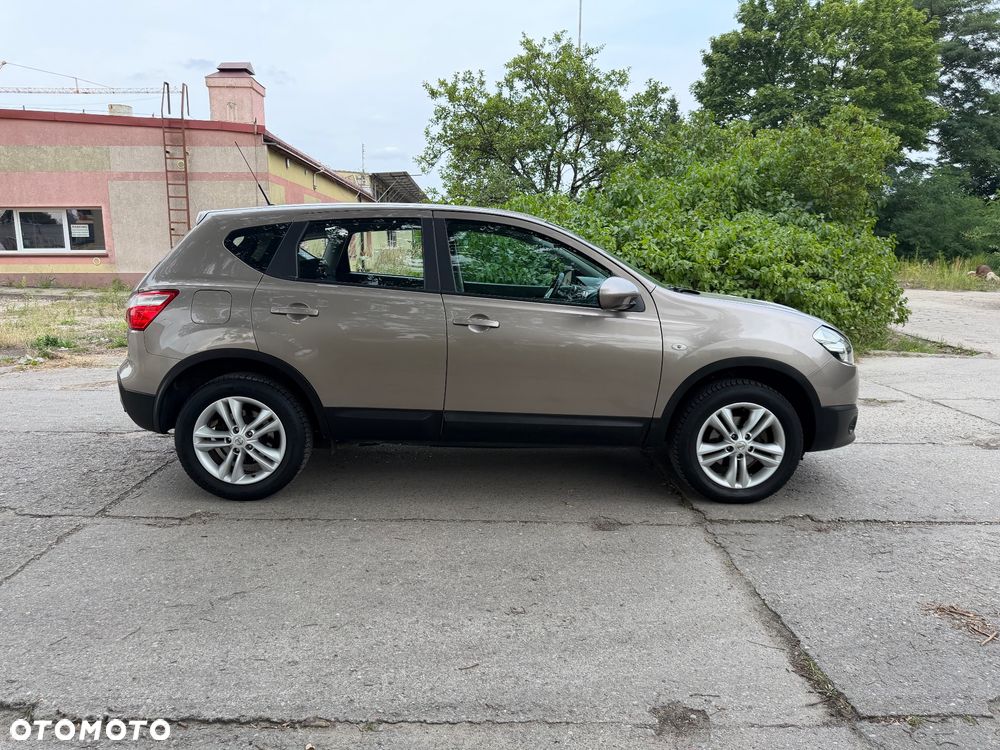 Nissan Qashqai 1.6 I-Way - 8