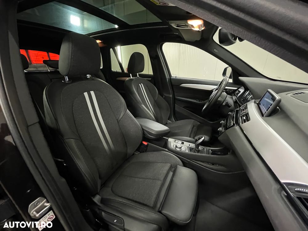 BMW X1 sDrive18d AT - 12