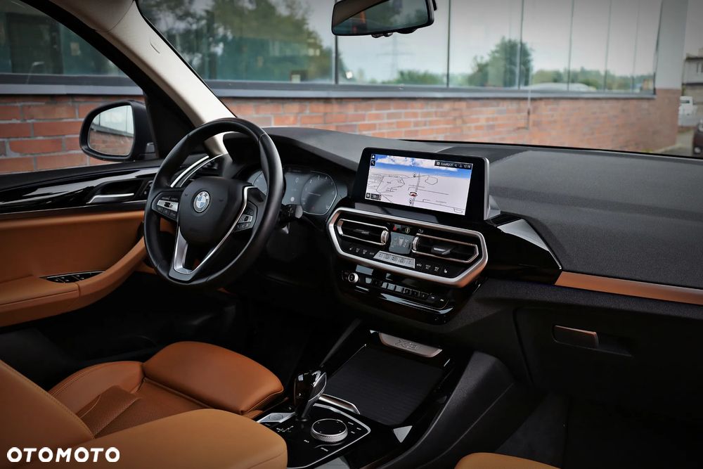 BMW X3 xDrive20i - 16
