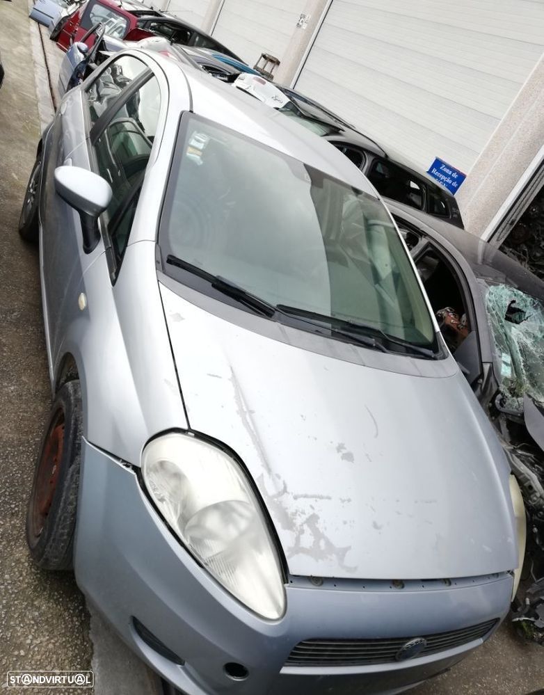 Peças Fiat Grande Punto (199_) 2005 a 2010 - 35