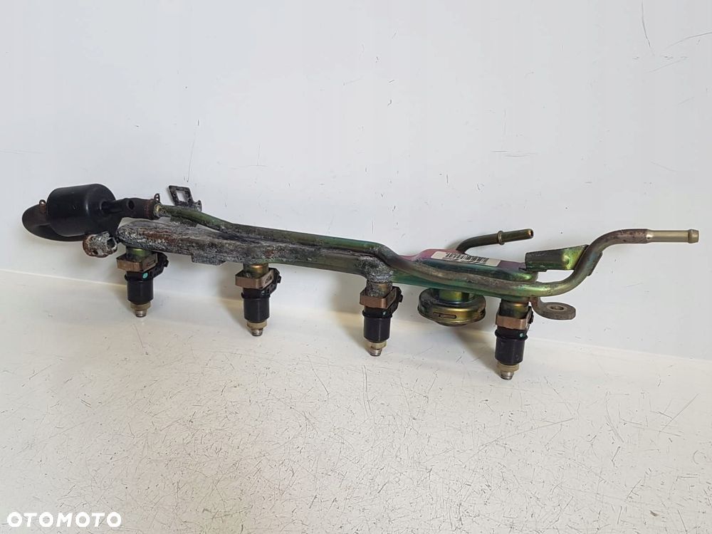 CIVIC VII COUPE 1.7 V-TEC LISTWA WTRYSKOWA WTRYSKI - 10