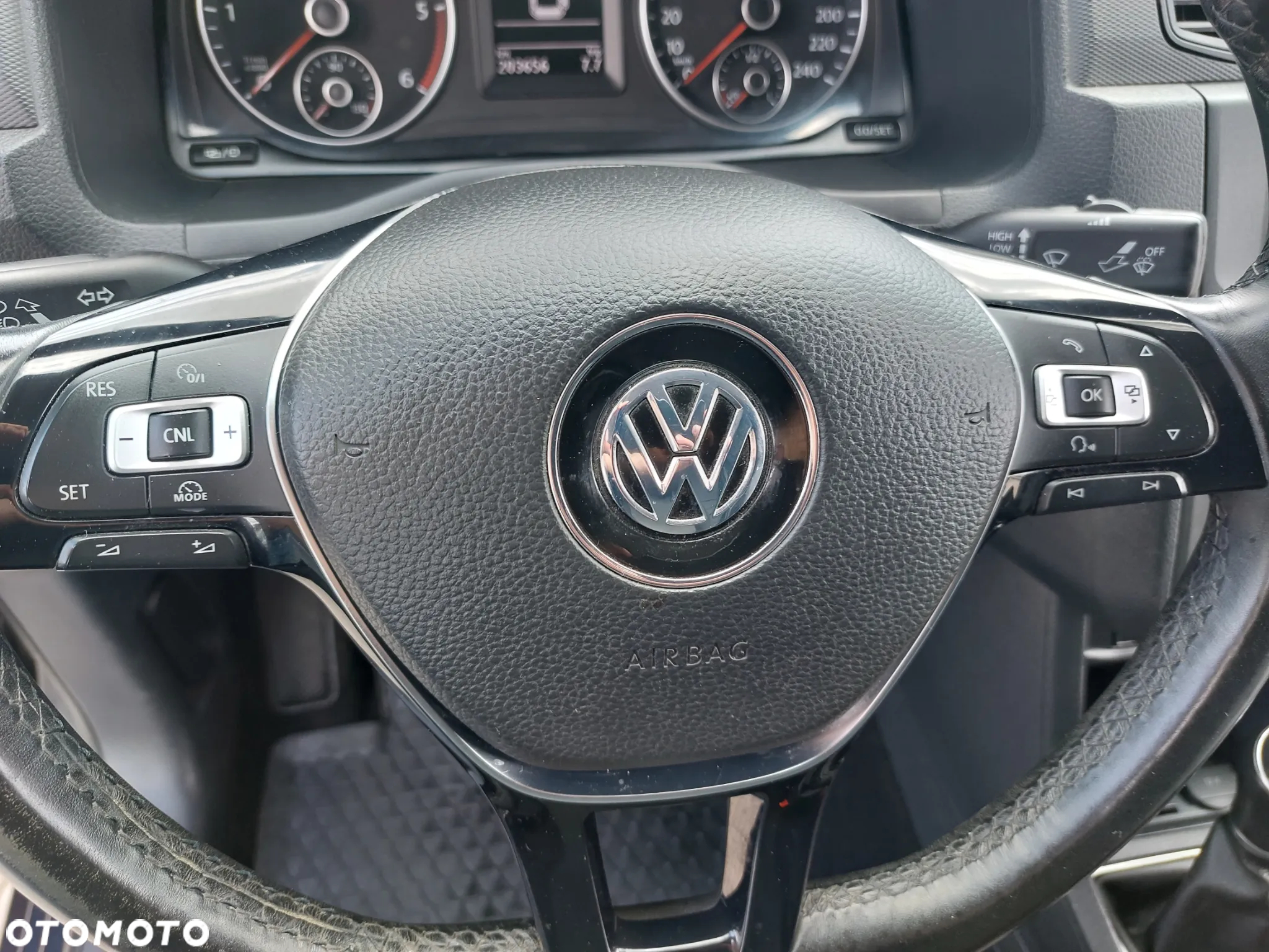 Volkswagen Caddy 2.0 TDI Comfortline - 13