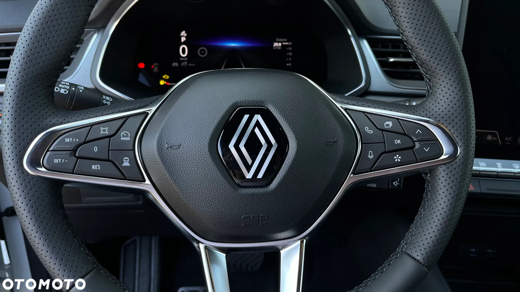 Renault Captur - 11