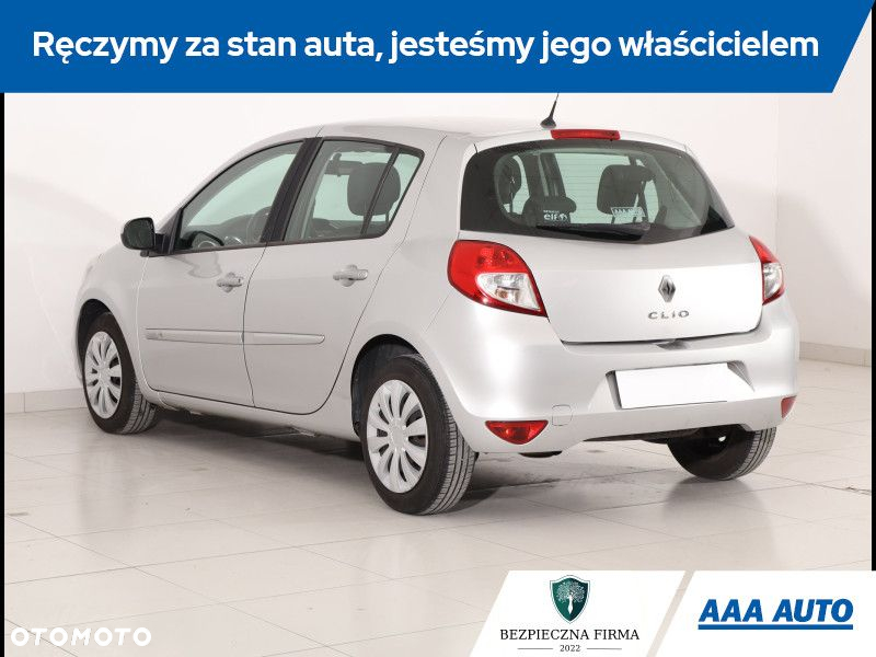 Renault Clio - 5