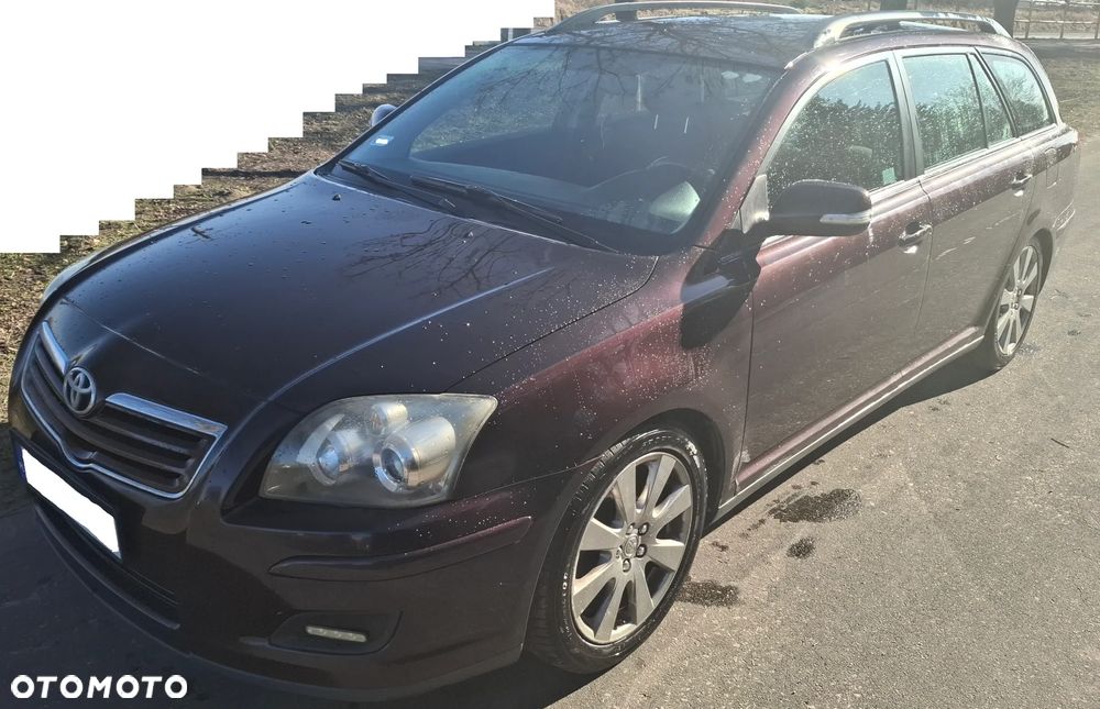 Toyota Avensis - 6