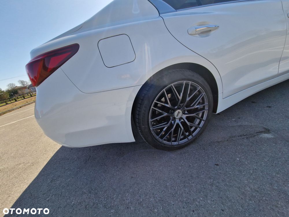 Infiniti Q50 Q50(S) 3.0t Sport - 18