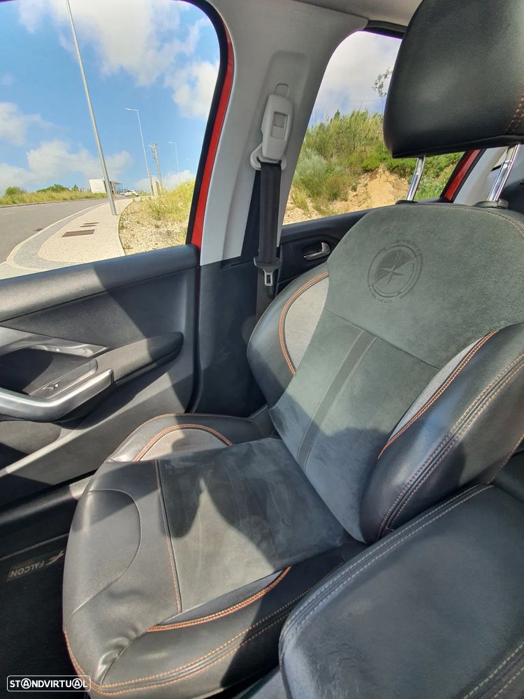 Peugeot 2008 PureTech 130 Stop&Start Allure - 27