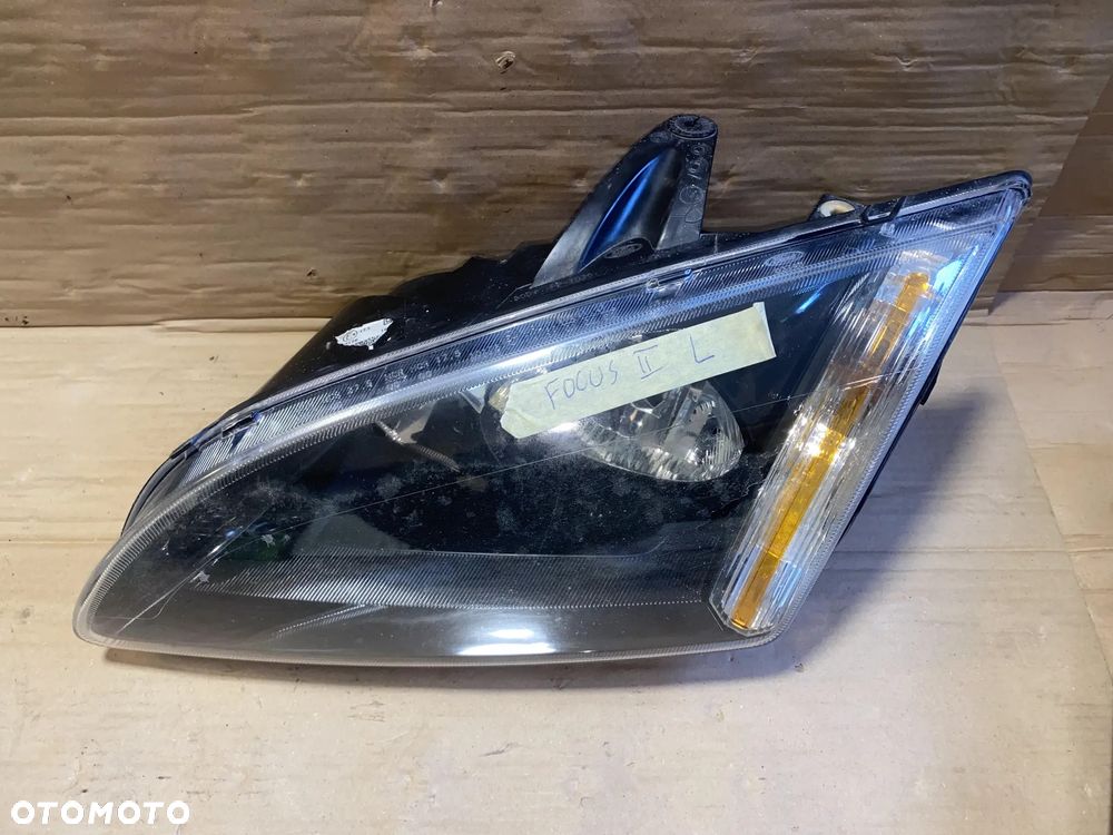 Lampa Ford Focus II prawy lub lewa przód - 11