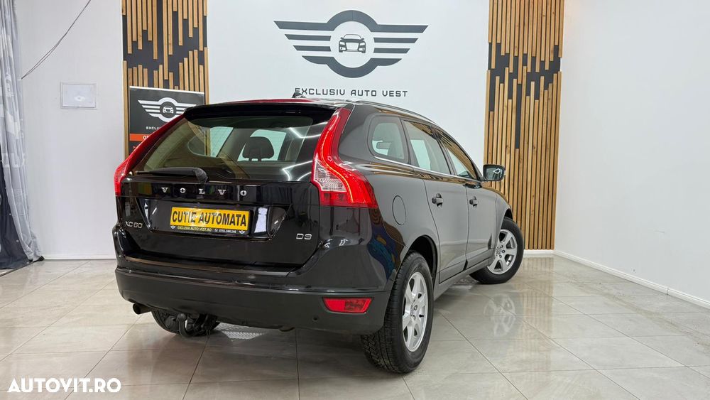 Volvo XC 60 D3 Aut. Summum - 5