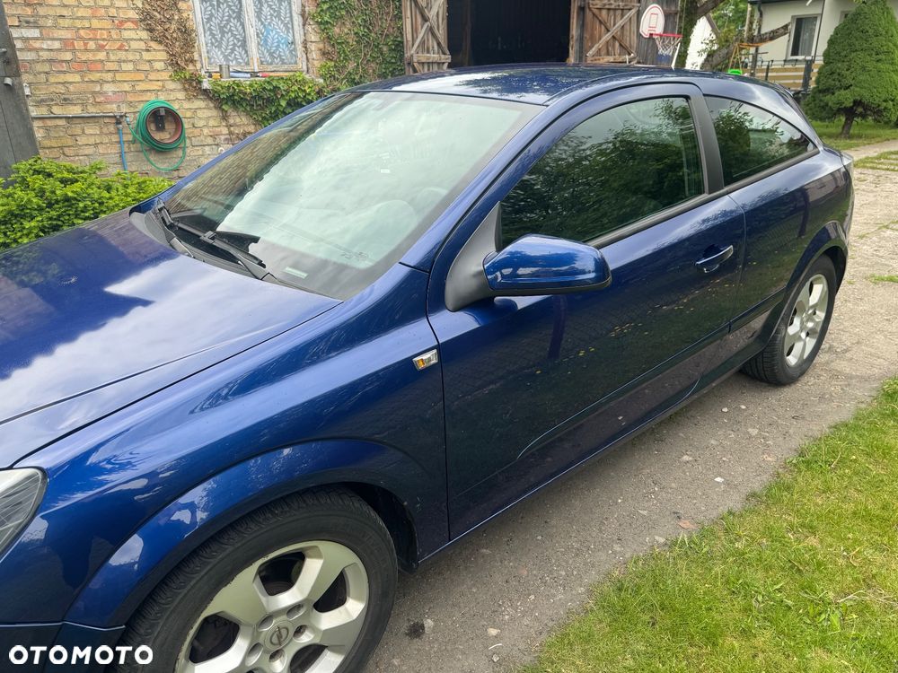 Opel Astra 1.6 Sport - 1