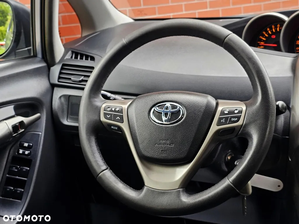 Toyota Verso 1.6 7-Sitzer Life - 29