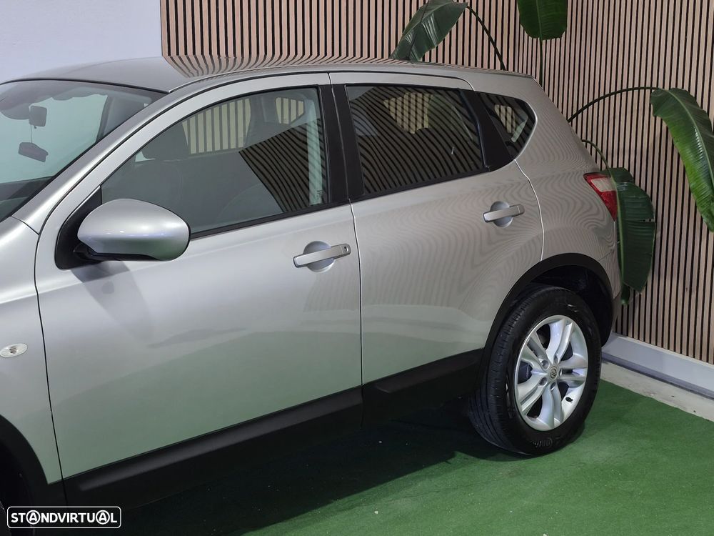 Nissan Qashqai 1.6 Acenta 17 - 4